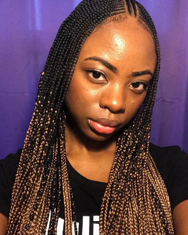 Astou, 33 ans, plan cul à Ferrière-la-Petite