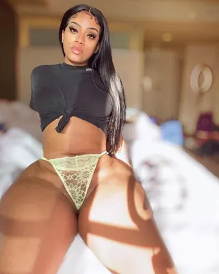 Maïmouna, 31 ans, plan cul à Mende