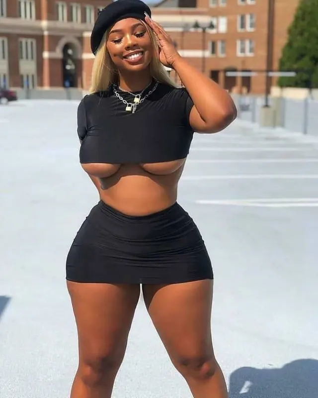 Viviane, 31 ans, plan cul à Équemauville